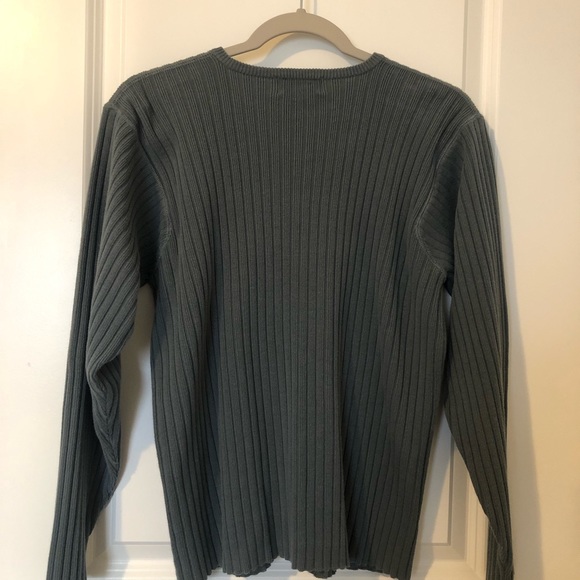 Button up sweater - Picture 2 of 3